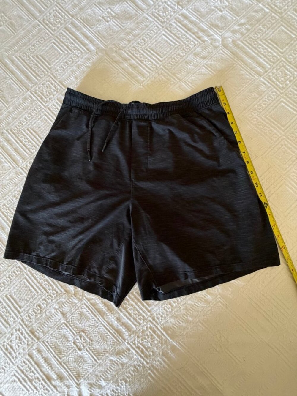 Lululemon Dark Gray Athletic Shorts Drawstring 7" Inseam